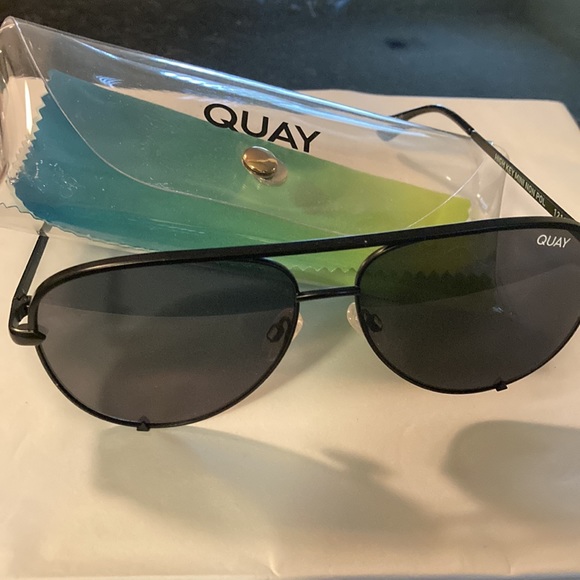 NWOT Quay aviator sunglasses - Picture 2 of 5